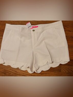 🆕 LILLY PULITZER BUTTERCUP SHORTS
